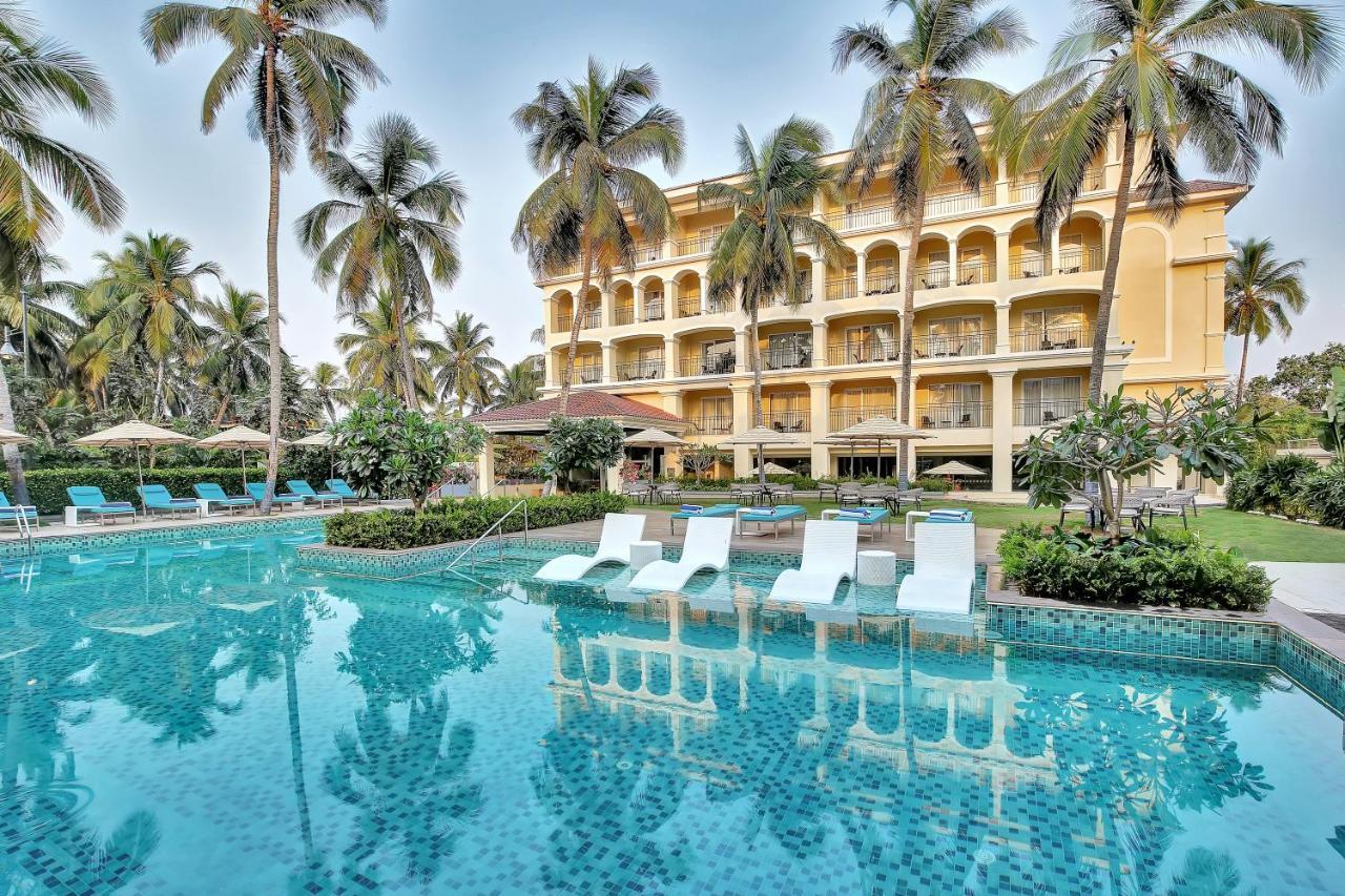 Holiday Inn Goa Кандолим Экстерьер фото
